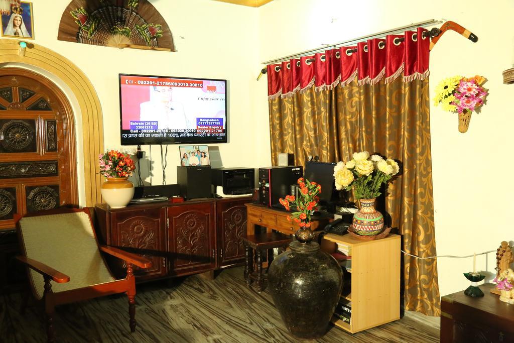 Dream Catcher Home Stay Kochi Bagian luar foto