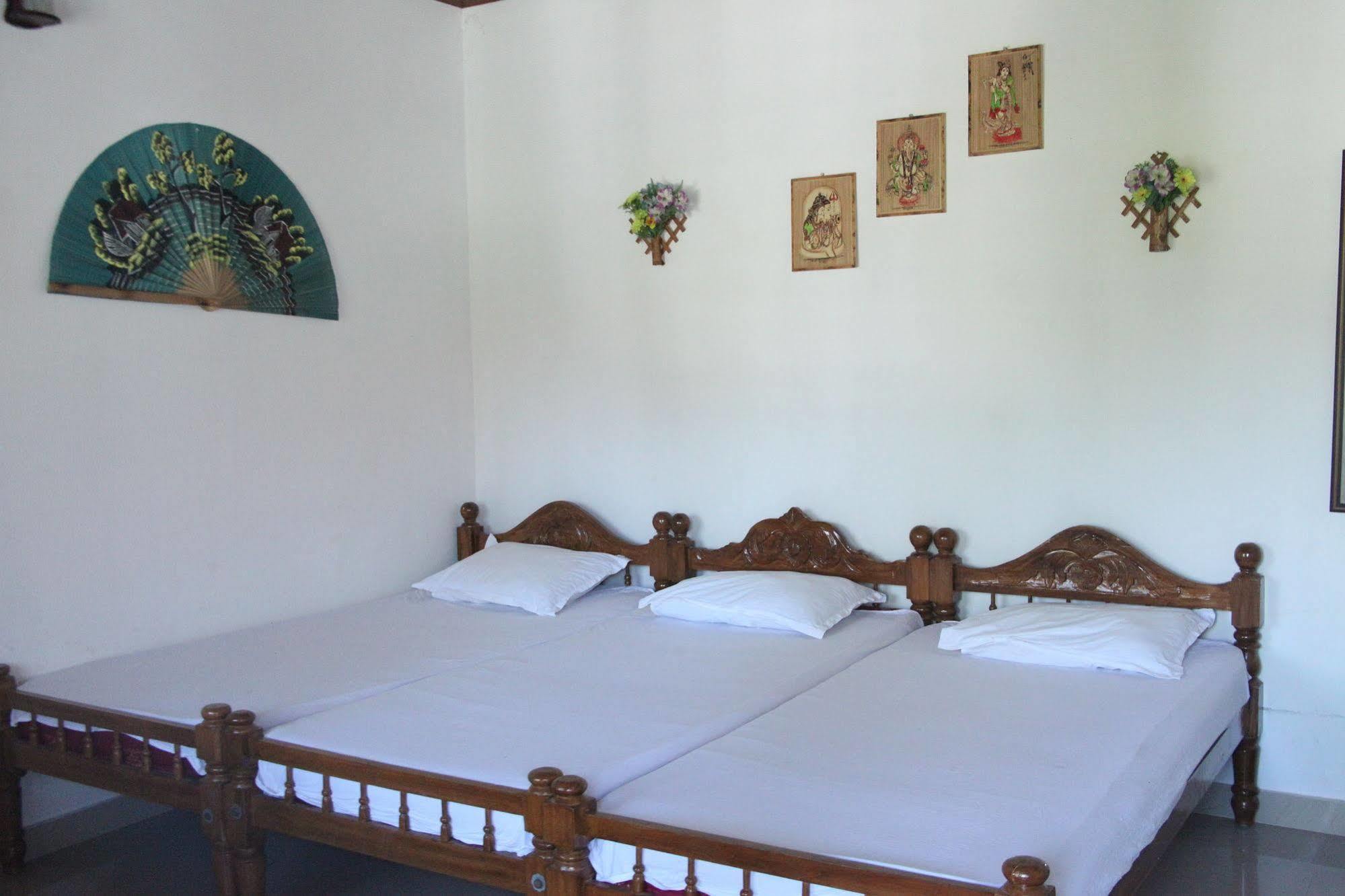 Dream Catcher Home Stay Kochi Bagian luar foto